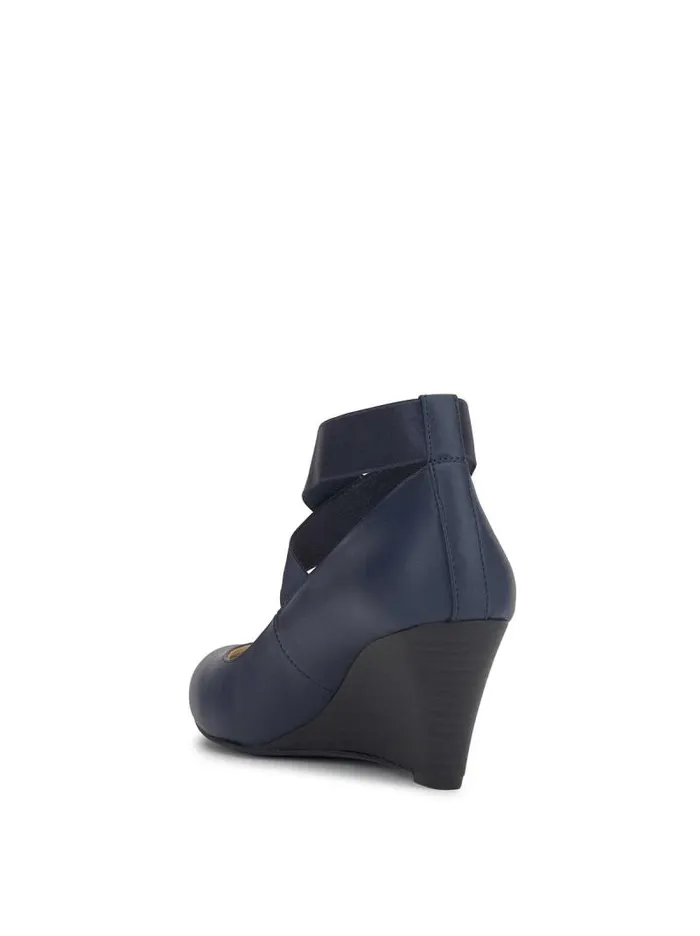Women Jessica Simpson Wedges Saedra Wedge In Navy Baby