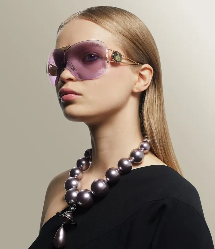 WomenMen Tina Sunglasses Gold Vivienne Westwood Sunglasses WomenMen Tina Sunglasses Gold Vivienne Westwood Sunglasses