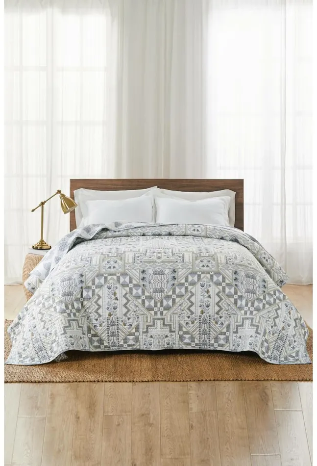 Women Santa Fe Reversible Quilt King Sand Johnny Was Bedding