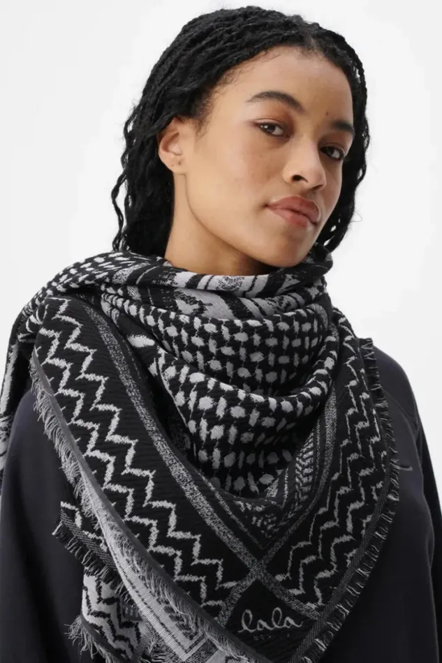 Women Scarfs and Triangles Lala Berlin Scarf Anais Wool Mix Zebra Black Women Scarfs and Triangles Lala Berlin Scarf Anais Wool Mix Zebra Black