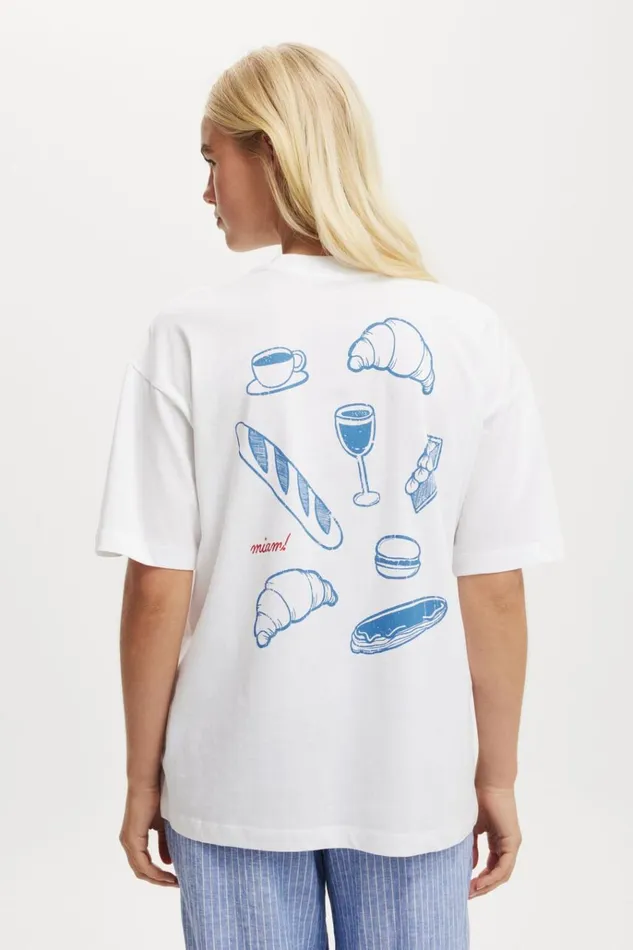Women Tops Cotton On The Boxy Graphic Tee Restaurant De Pierre White Women Tops Cotton On The Boxy Graphic Tee Restaurant De Pierre White